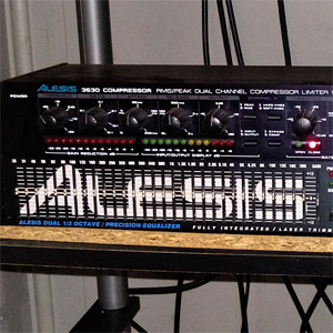 Alesis 3630 & M-EQ 230